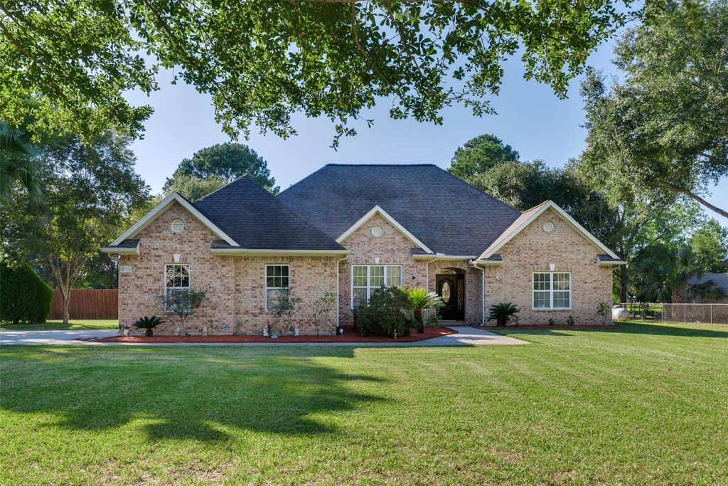 Photo of 26105 Le Berge Drive, Tomball, TX 77377 (MLS # 22130866)