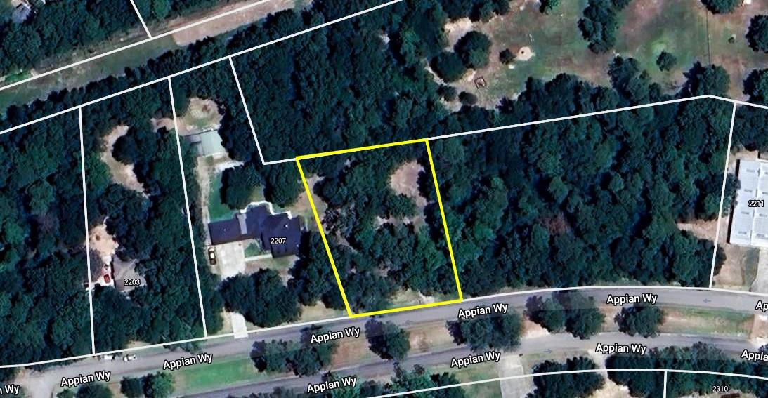 Photo 1 of 14 — 2208 Appian Way, New Caney, TX 77357