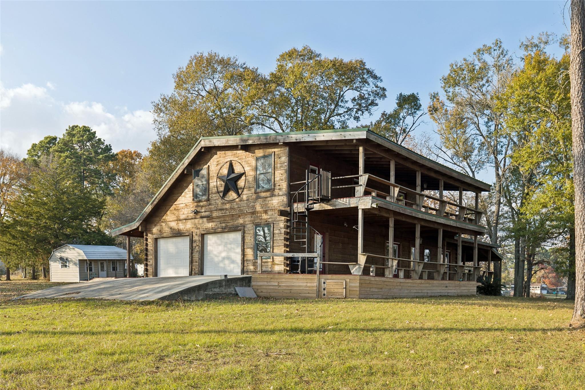 384 Lonesome Dove Trail