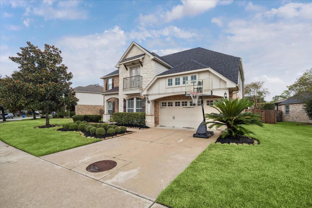 Photo of 13815 Lake Livingston Drive, Houston, TX 77044 (MLS # 53335730)