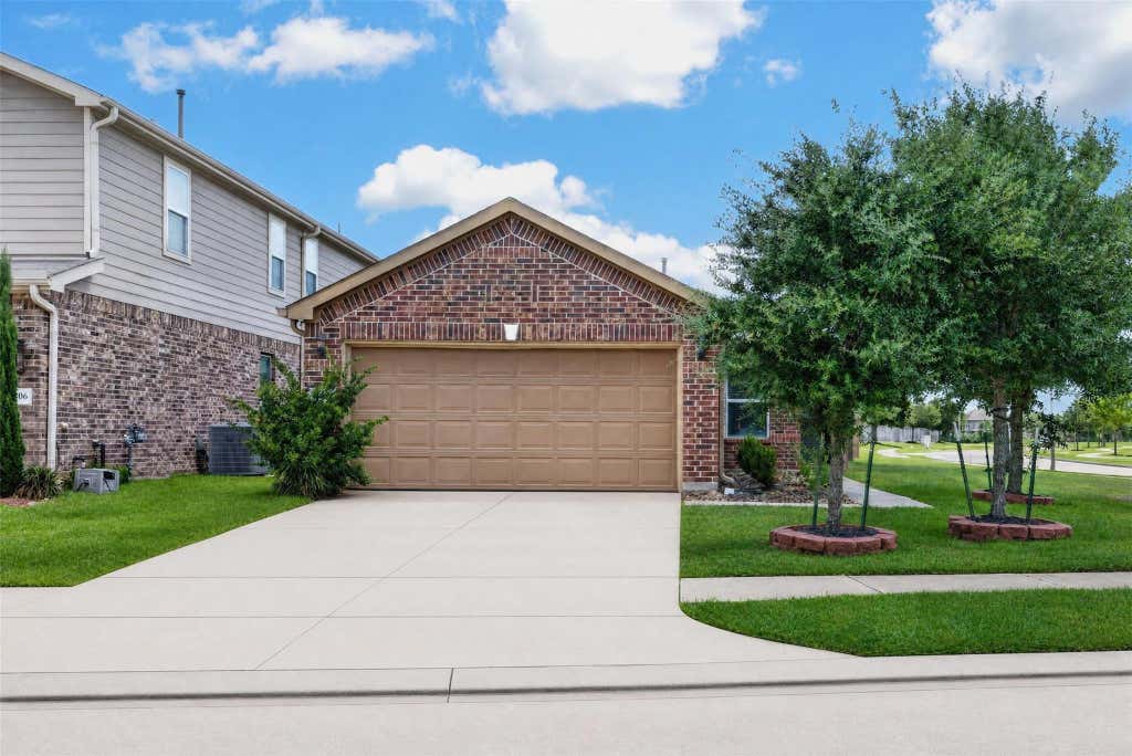 Photo of 5202 Pine Forest Ridge Street, Katy, TX 77493 (MLS # 65553536)
