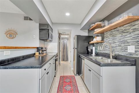 Photo of 2750 Holly Hall St #812, Houston, TX 77054 (MLS # 65728126)