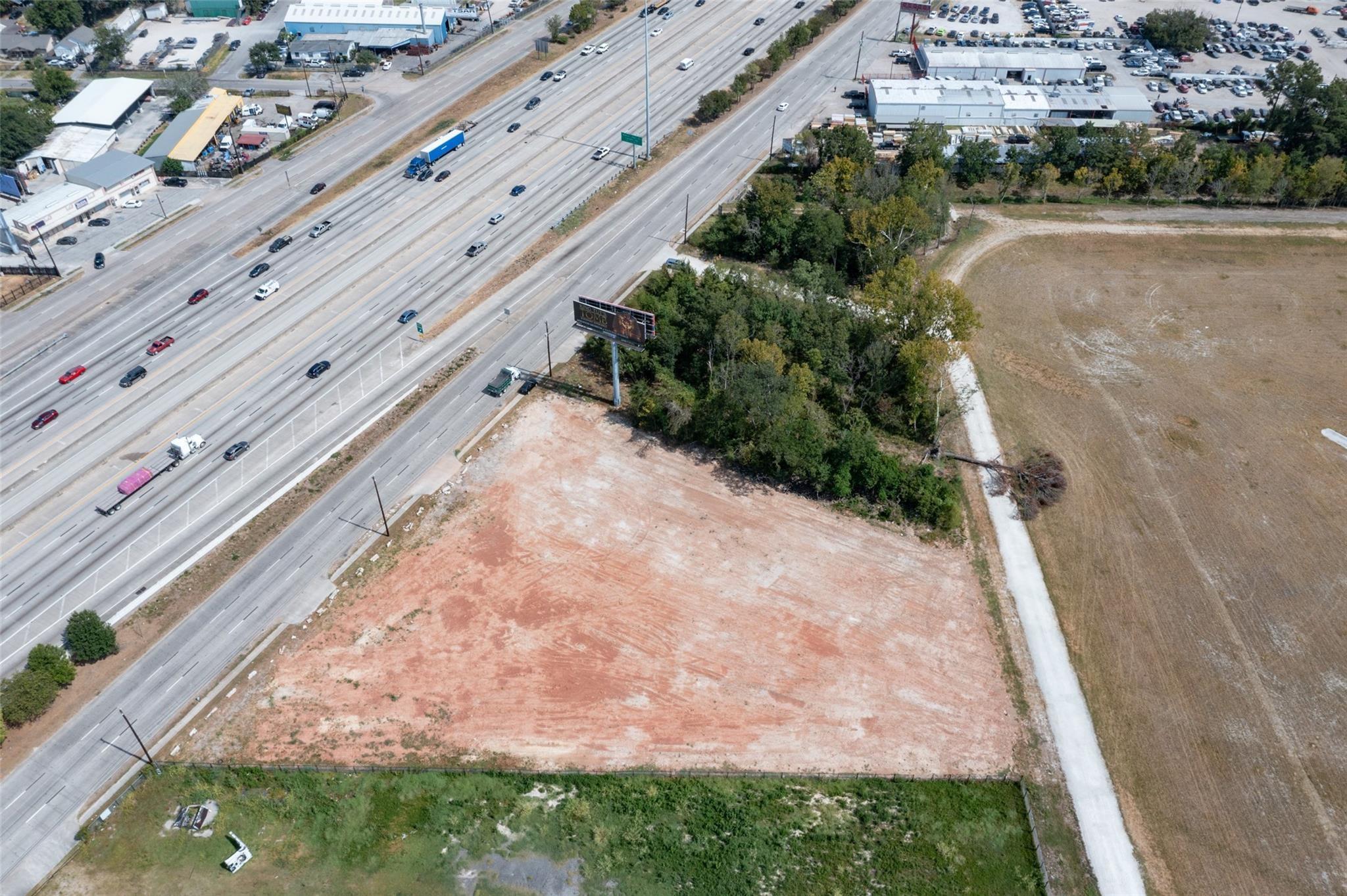 11324 Eastex Rd Freeway