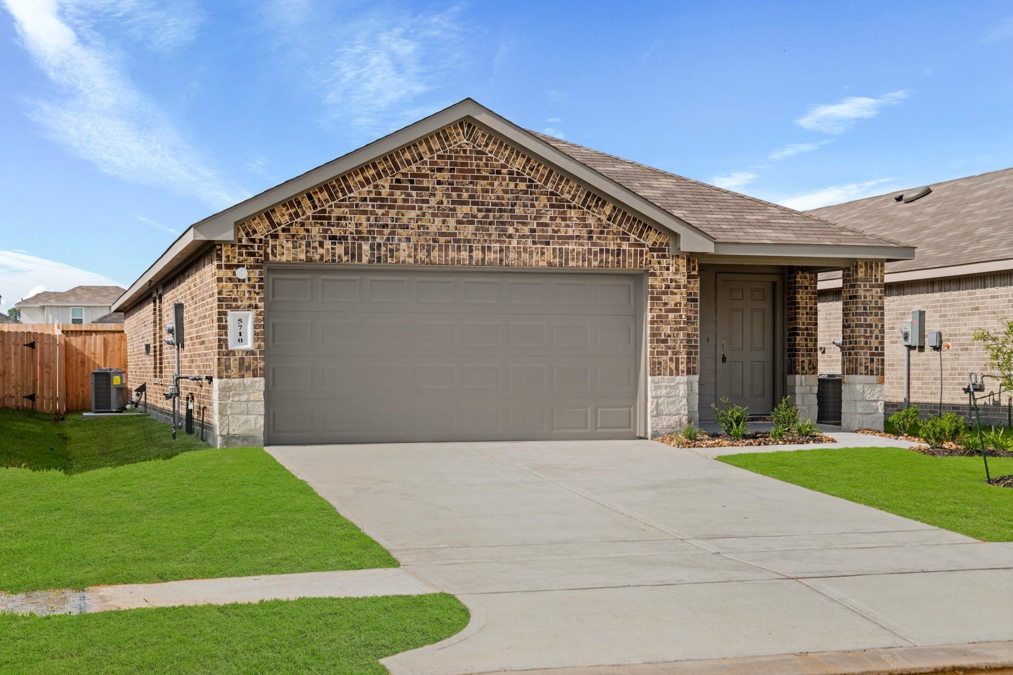 5710 Sycamore Glen Drive