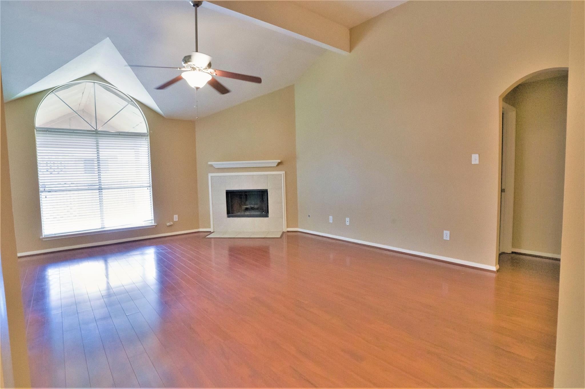 16807 Dunbar Grove Court