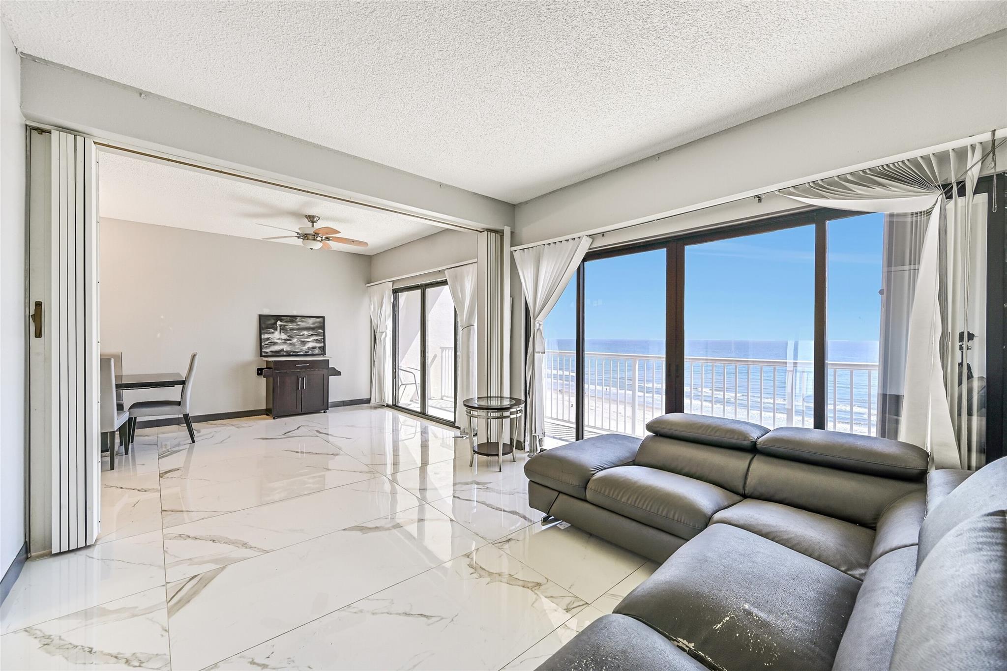 7700 Seawall Boulevard 702