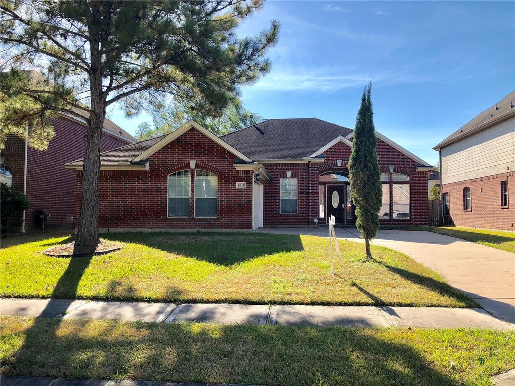 Photo of 13113 Sunset Cliff Court, Sugar Land, TX 77478 (MLS # 78665404)