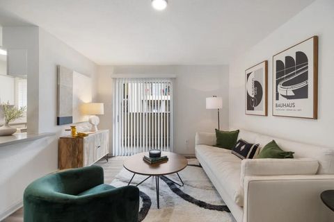 Photo of 2800 S Ashford Road #306, Houston, TX 77082 (MLS # 40583777)