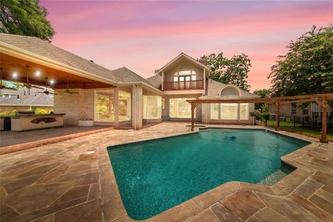 Photo of 32610 Whitburn Trail, Fulshear, TX 77441 (MLS # 42938043)