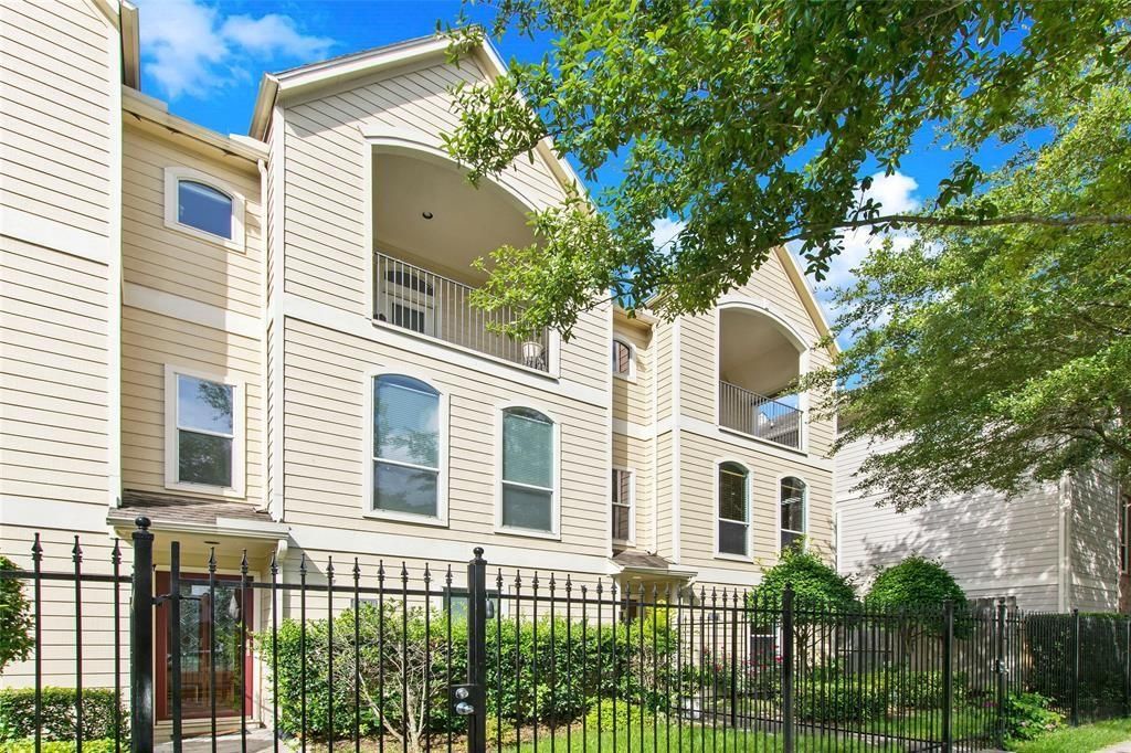 Photo of 1920 Prospect Street, Houston, TX 77004 (MLS # 56958380)