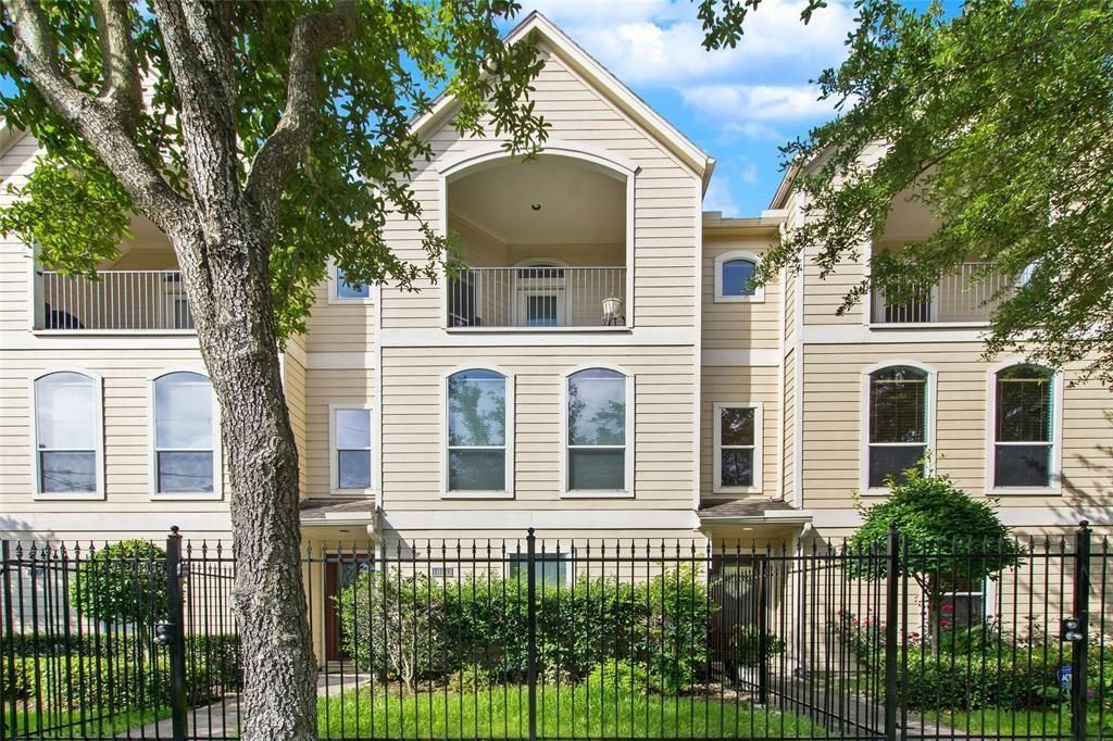 Photo of 1920 Prospect Street, Houston, TX 77004 (MLS # 56958380)