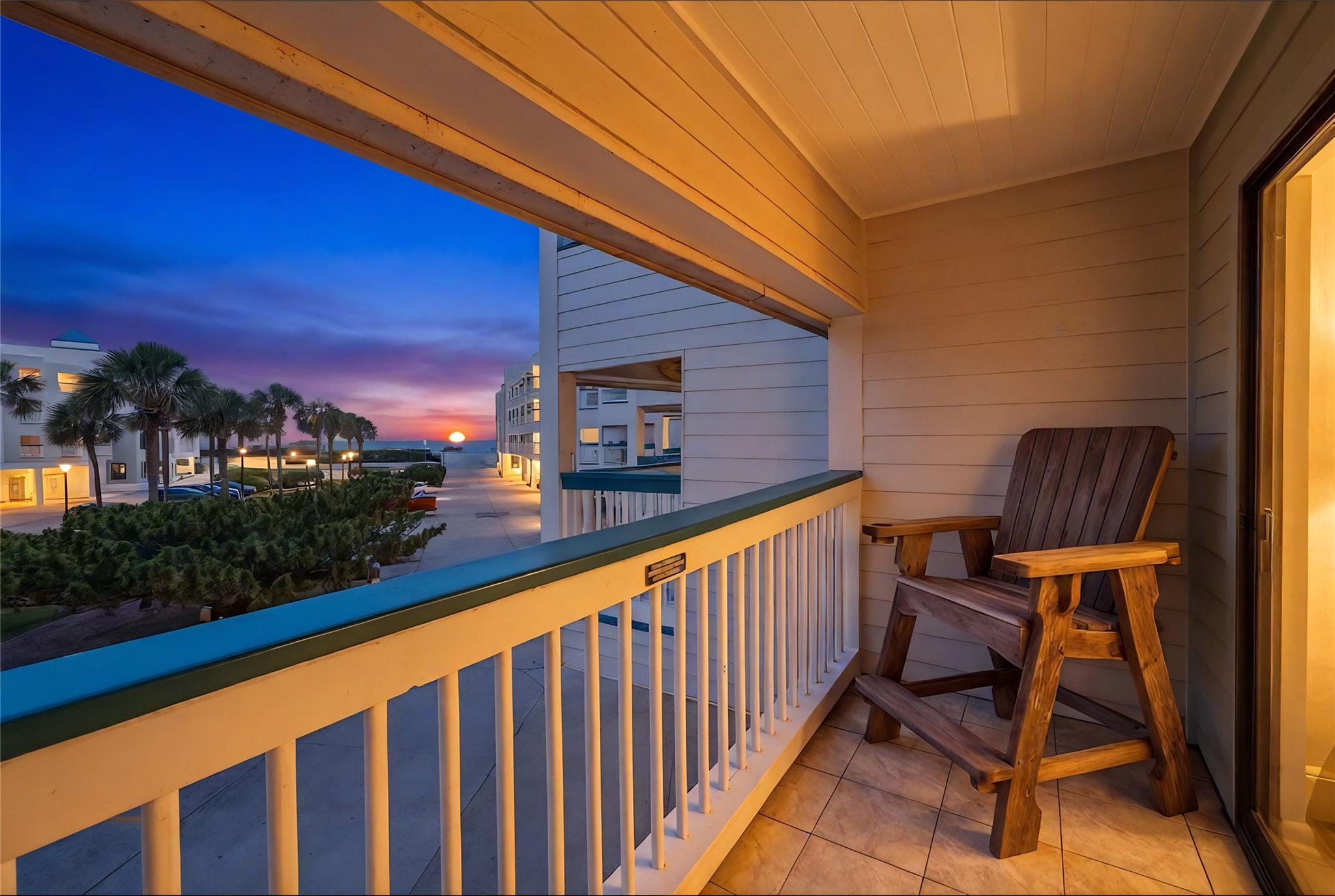 6102 Seawall Boulevard 187