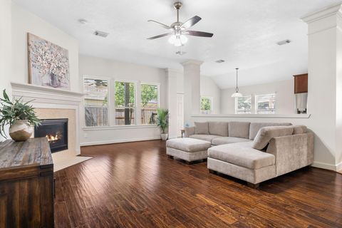 Photo of 3619 Beacon Green Lane, Spring, TX 77386 (MLS # 20821071)