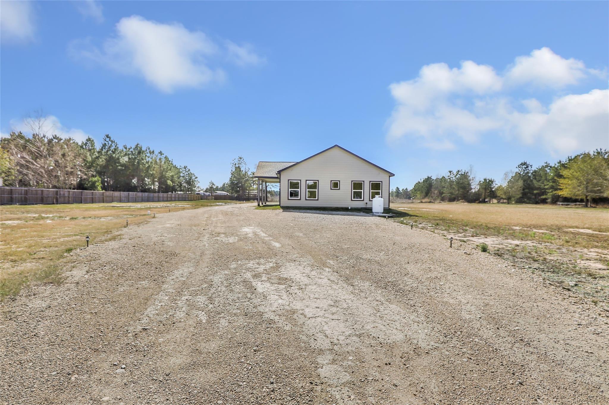 111 County Road 5122