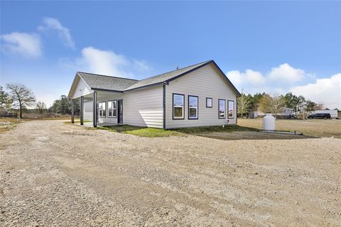 111 County Road 5122 Cleveland TX 77327