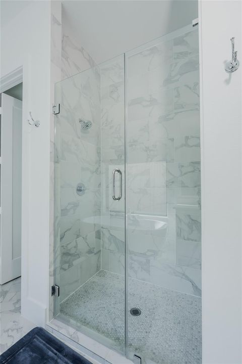 Tiny photo for 8810 Carousel Lane A Ln, Houston, TX 77080 (MLS # 32398853)