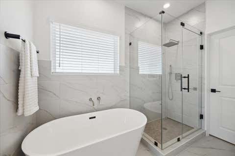 Photo of 5617 Camino Encantado Drive, Houston, TX 77091 (MLS # 69971785)