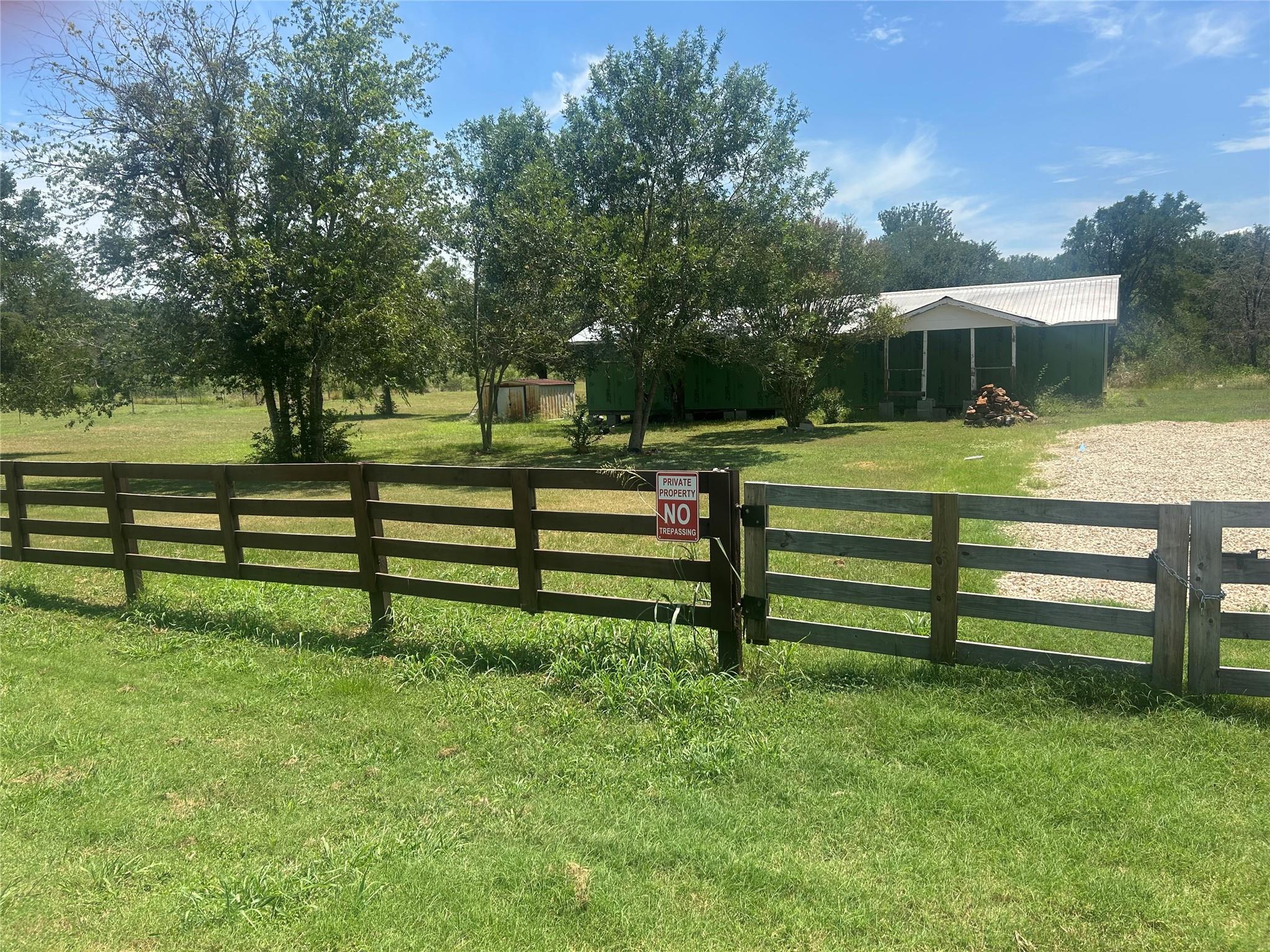 2175 Old Highway 20