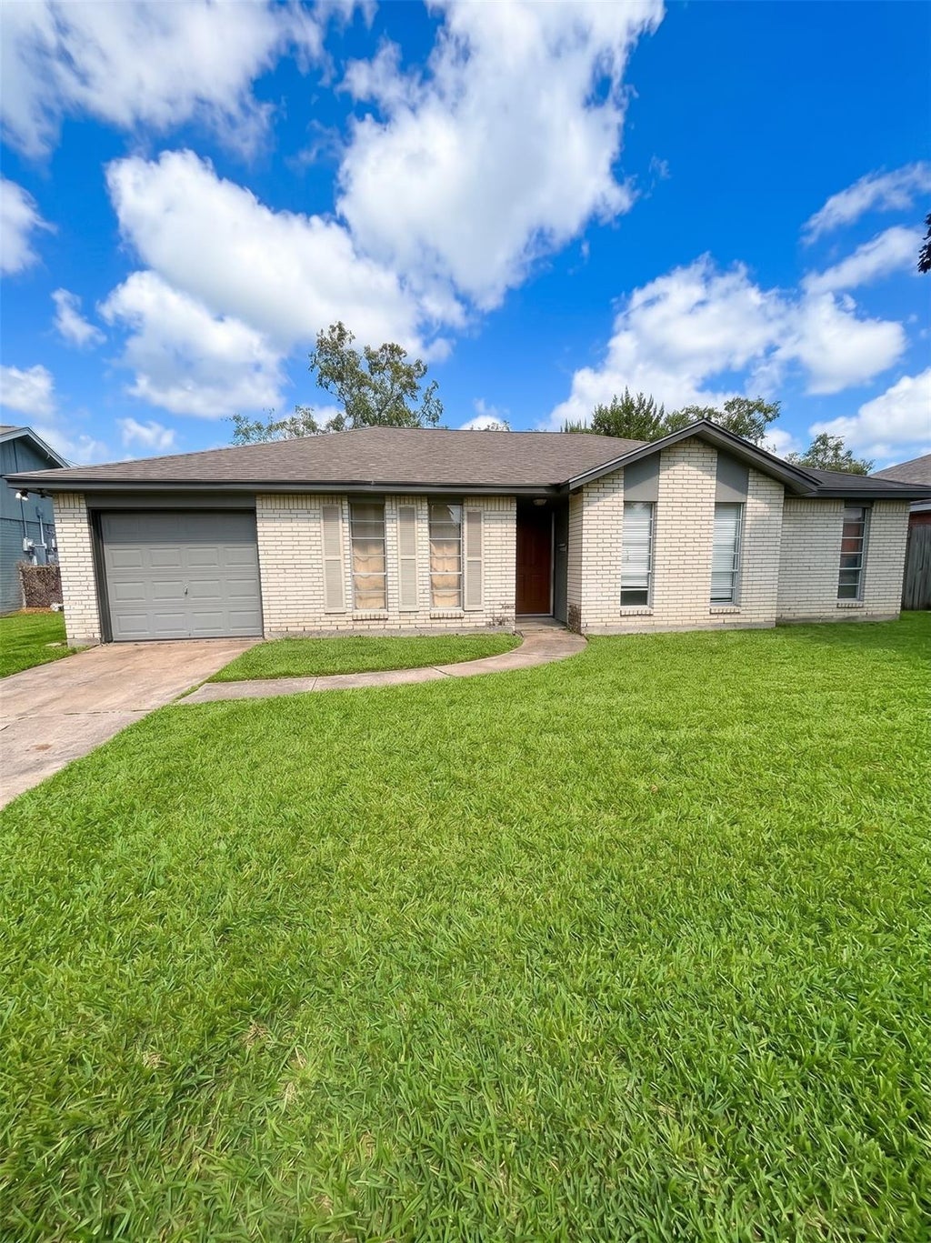 Photo of 7410 Canary Circle, Texas City, TX 77591 (MLS # 86928795)