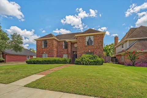 Photo of 410 Crestwood Drive, El Lago, TX 77586 (MLS # 14977233)