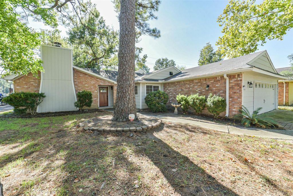 Photo of 10503 Windriver Drive, Houston, TX 77070 (MLS # 74985325)