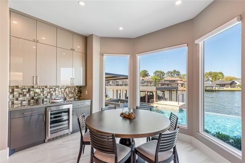 Tiny photo for 385 Edgewood Drive, Montgomery, TX 77356 (MLS # 39158571)