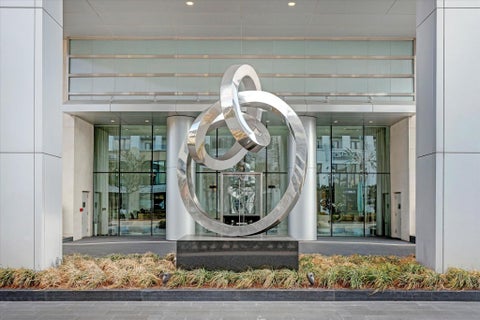 Photo of 2727 Kirby Drive #12C, Houston, TX 77098 (MLS # 32086338)