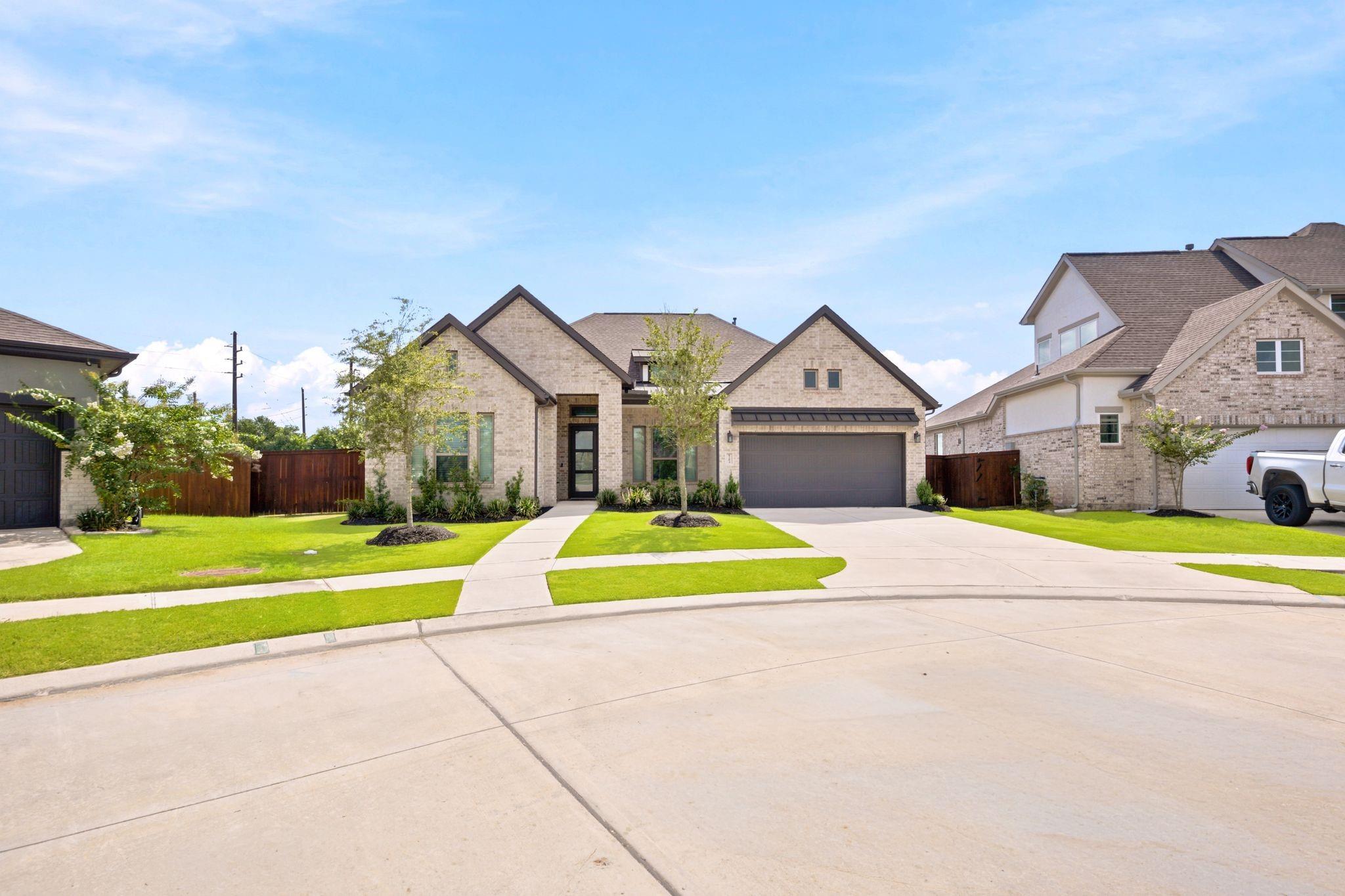 9203 Lacebark Lane