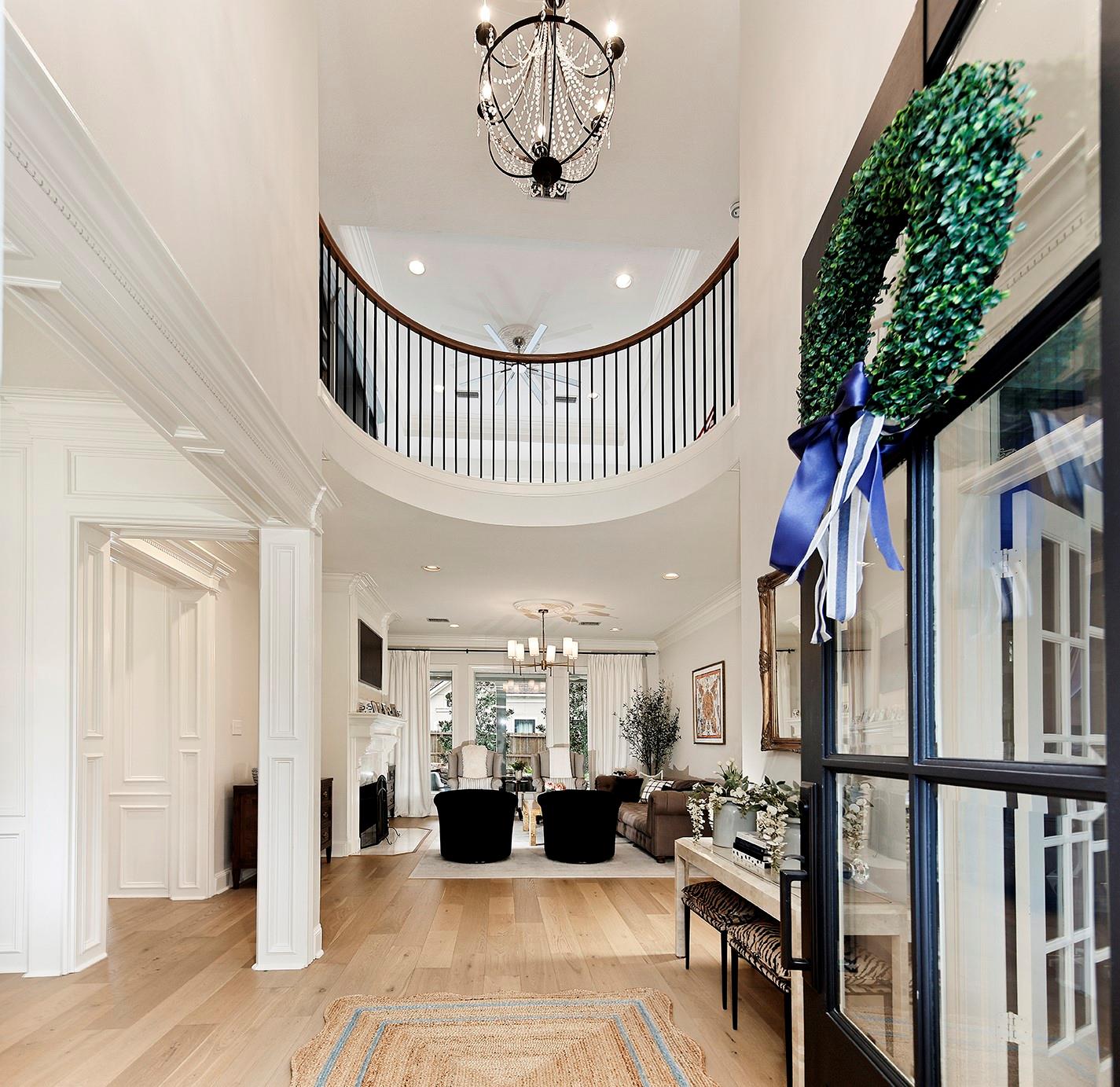 2 Graceful Elm Court