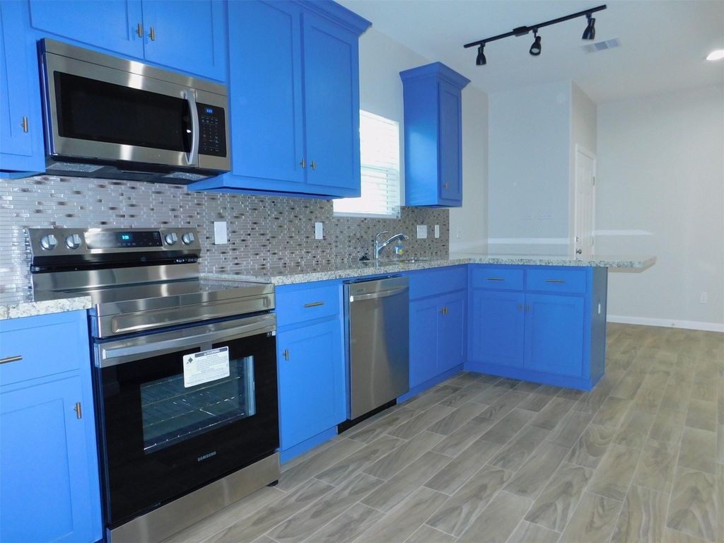 Photo of 904 W Sealy #B, Alvin, TX 77511 (MLS # 57586368)
