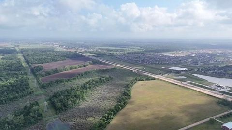 Photo of 2735 Fm 723 Road, Rosenberg, TX 77471 (MLS # 2943402)