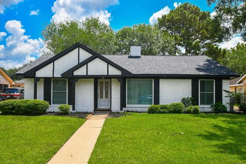 Photo of 21123 Park Tree Lane, Katy, TX 77450 (MLS # 97666798)