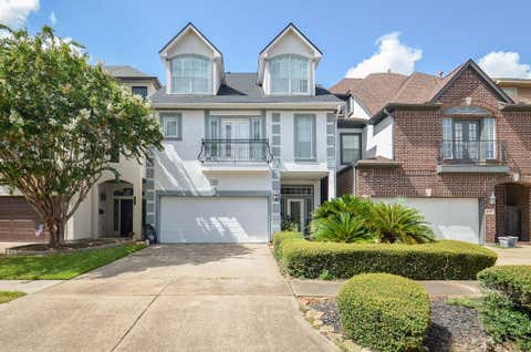 Photo of 5360 Mcculloch Circle, Houston, TX 77056 (MLS # 21437982)