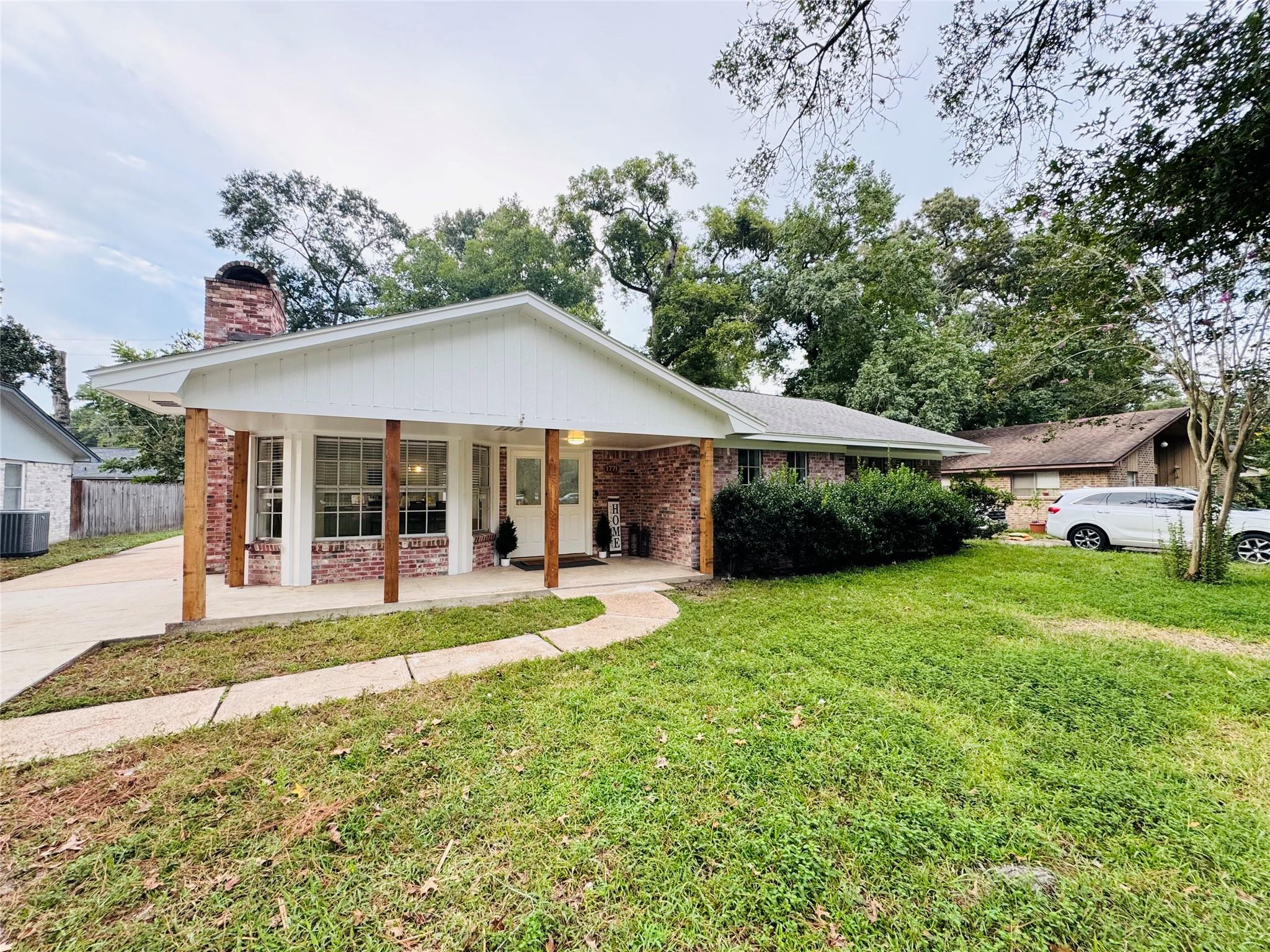 1771 Woodway Drive