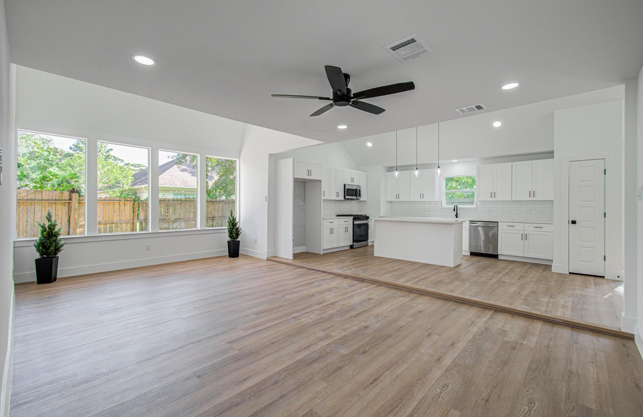 8018 Pine Cup Circle