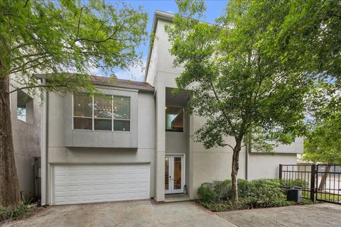 Photo of 3111 Greenbriar Drive #G, Houston, TX 77098 (MLS # 63001901)
