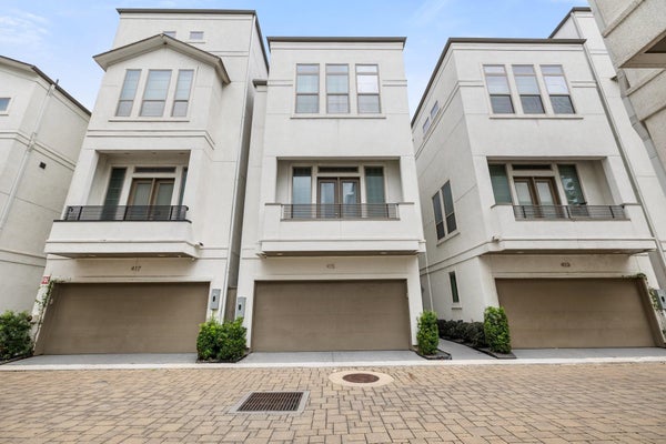 415 T C JESTER BLVD, HOUSTON, TX 77007 - Image 45f5d7720242bd0e0faaa1c292842e4f/2231219128
