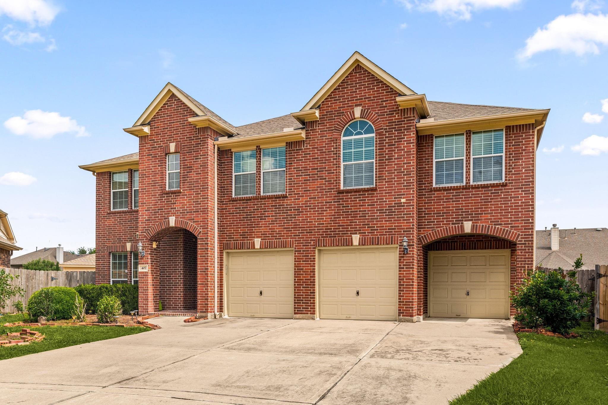 407 Whitney Oaks Lane