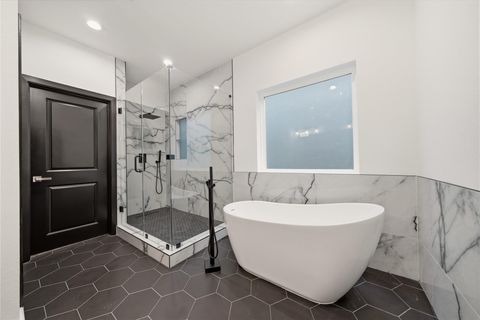 Photo of 4441 Gunter Street, Houston, TX 77020 (MLS # 86445404)