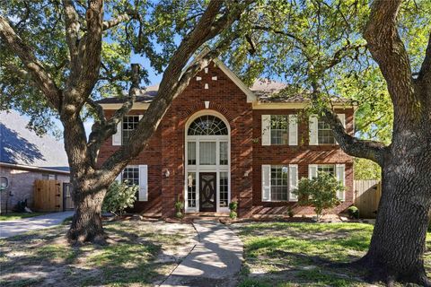 Photo of 4712 Broadmoor Drive, League City, TX 77573 (MLS # 14052609)