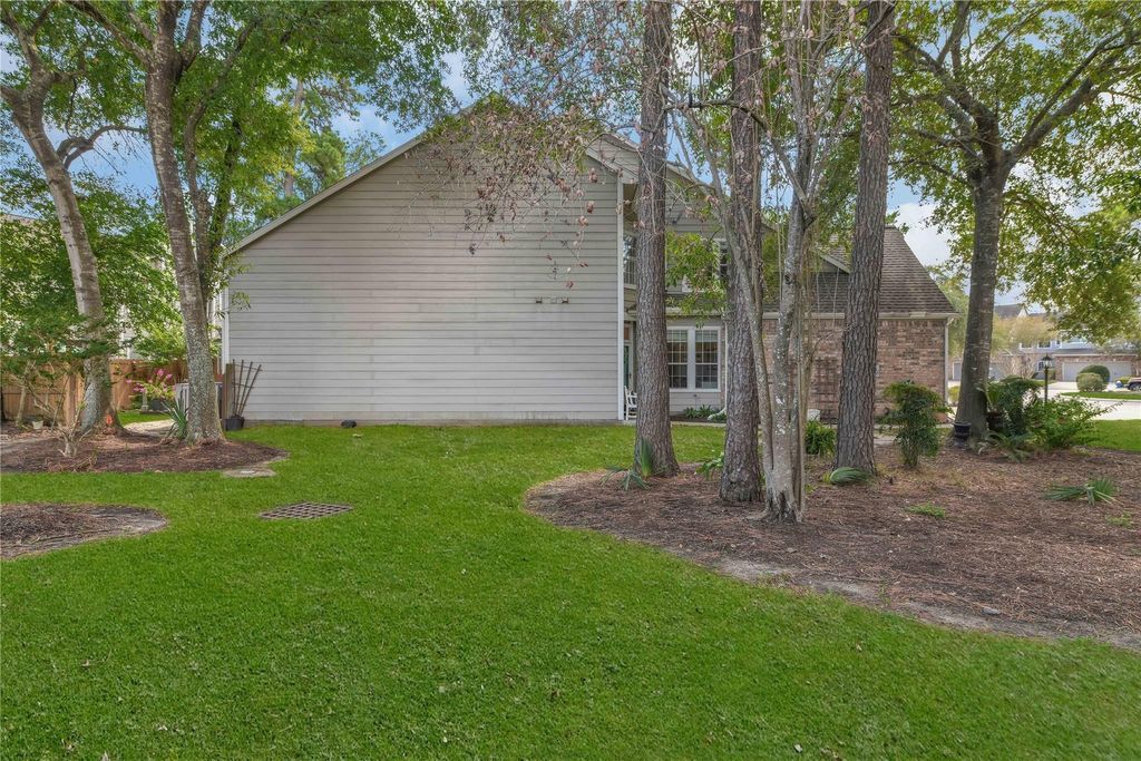 Photo of 2330 Everest Way, Houston, TX 77339 (MLS # 79414381)