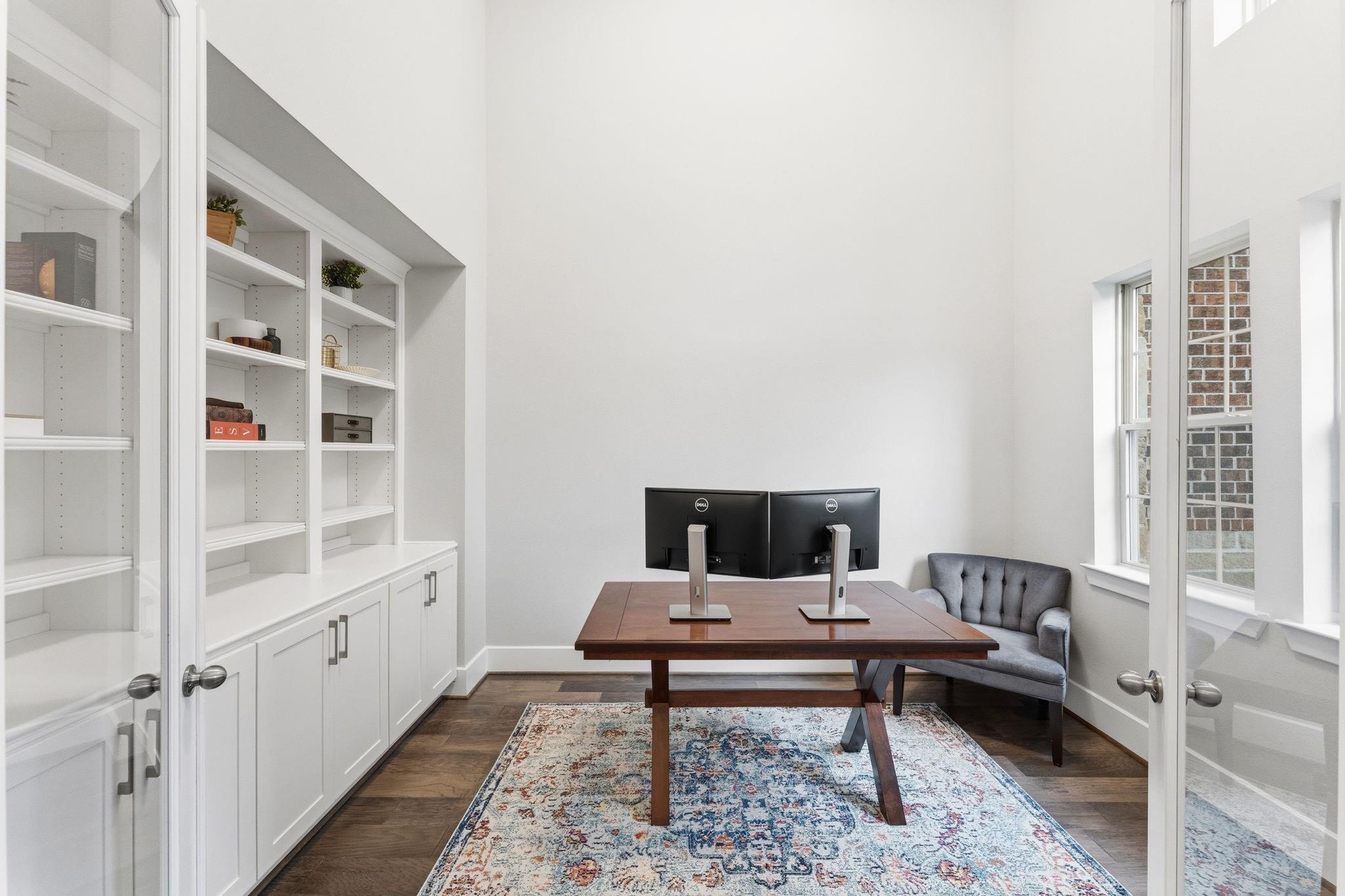 118 N Winter Sunrise Circle