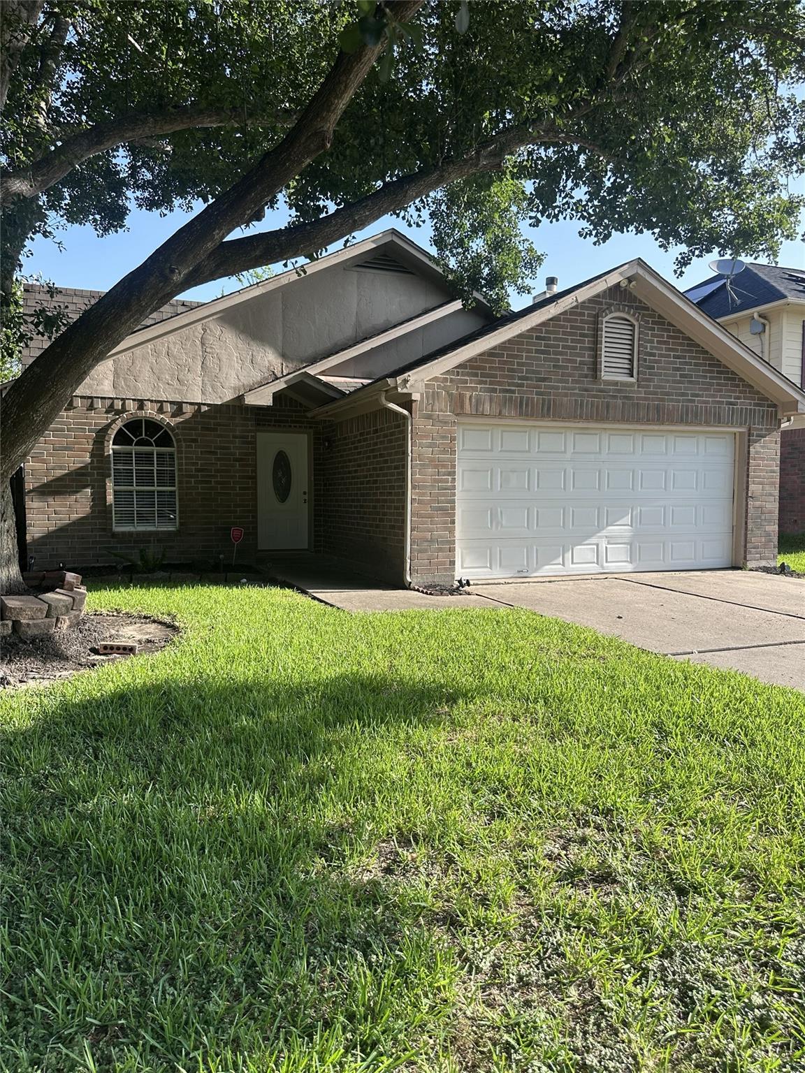 1814 Grove Court Drive