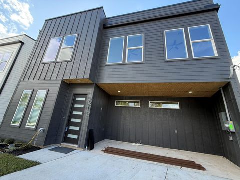 Photo of 4208 Fox Street, Houston, TX 77003 (MLS # 26853558)