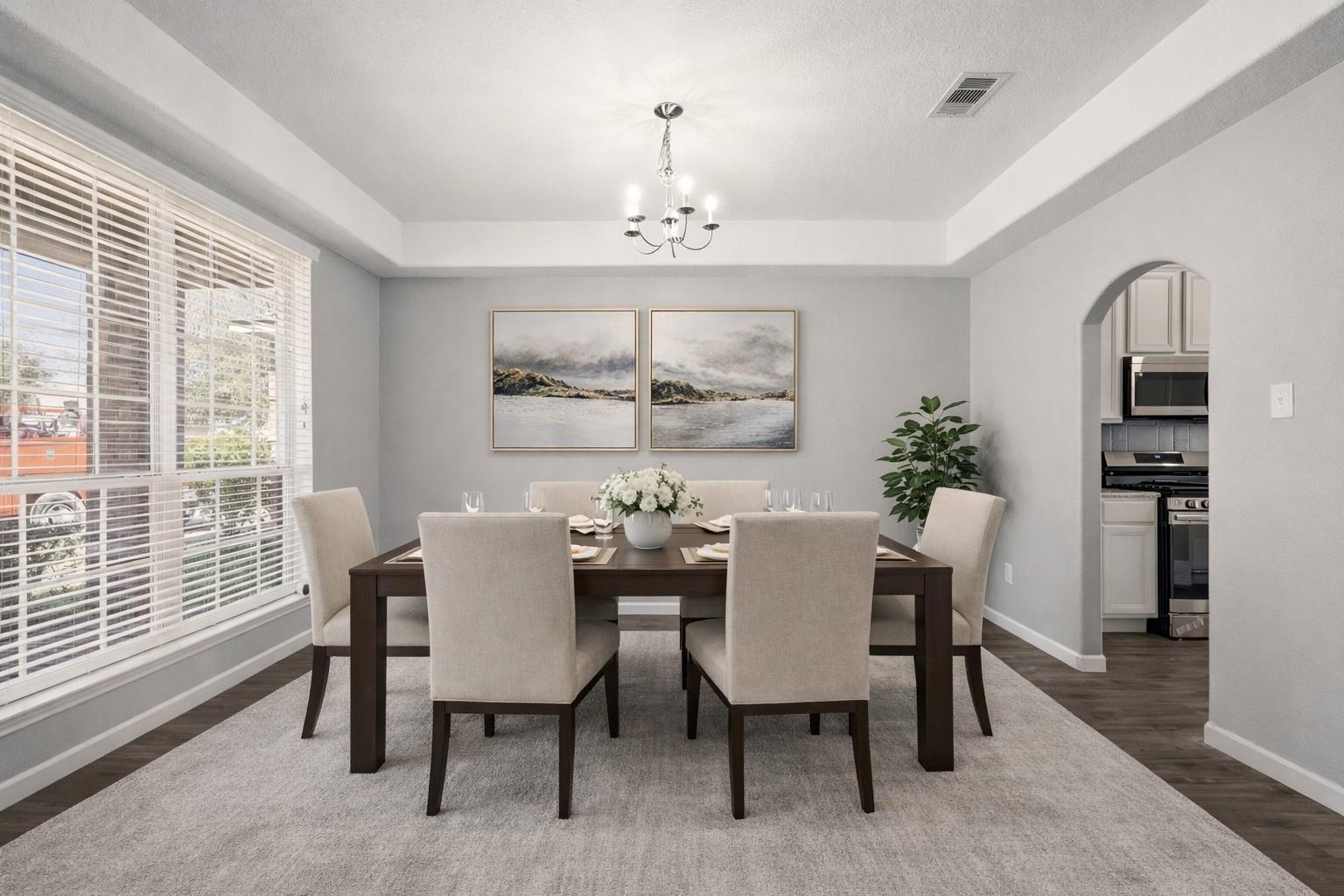 8530 E Highlands Crossing