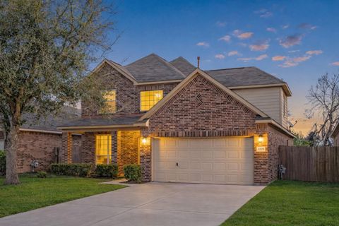8530 E Highlands Crossing Highlands TX 77562