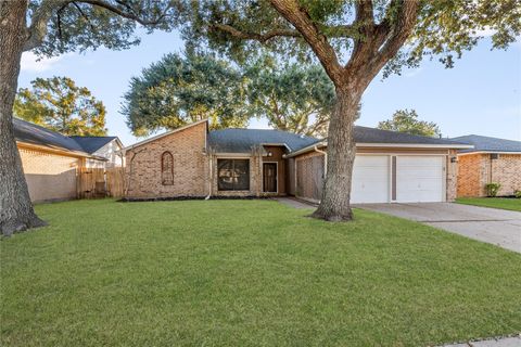 Photo of 934 Holly Hall Drive, Richmond, TX 77406 (MLS # 77718812)