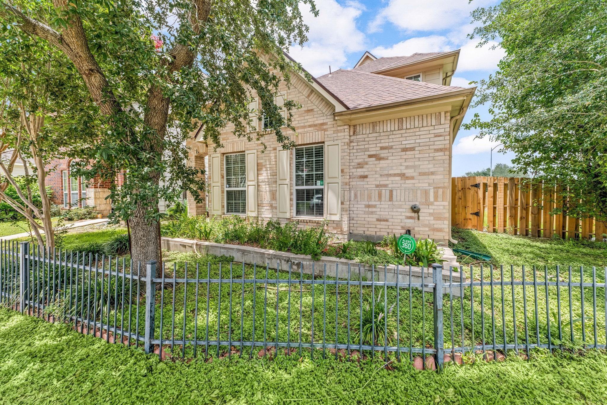 7559 Autumn Sun Drive