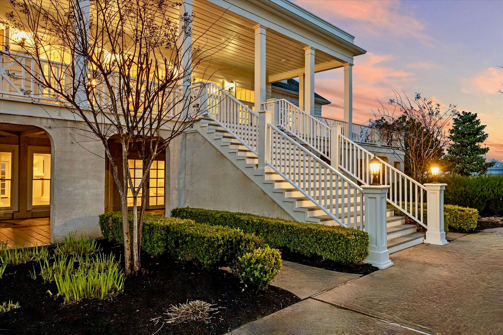 3401 Us Highway 290 E