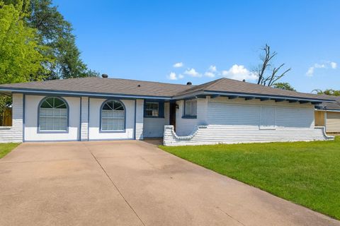 9350 Guywood Street Houston TX 77040